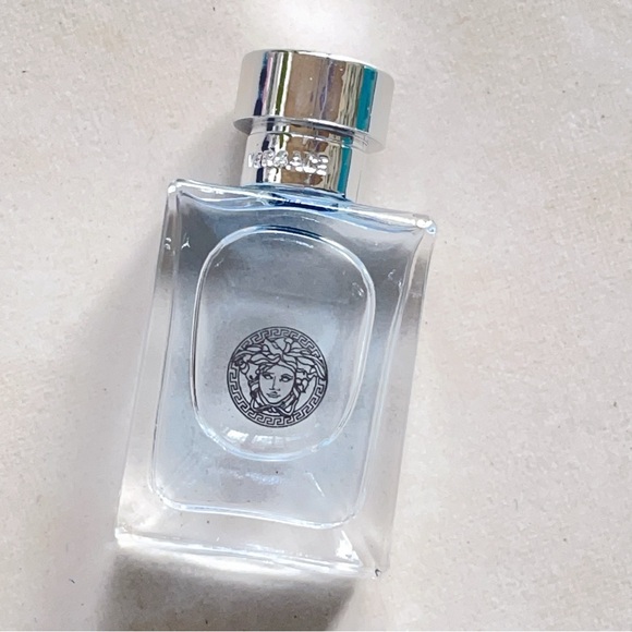 New! Authentic Versace Man - Picture 3 of 3